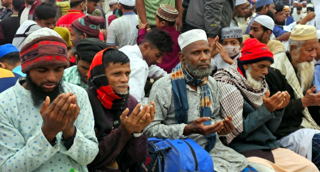 টঙ্গীর তুরাগ তীর মুখরিত হলো ‘আমিন, আমিন’ ধ্বনিতে