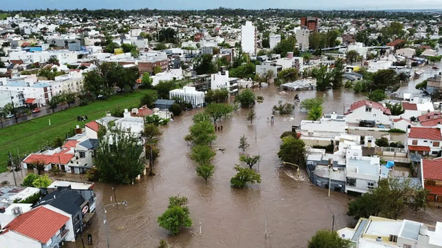 আর্জেন্টিনায় বন্যায় ১০ জনের মৃত্যু