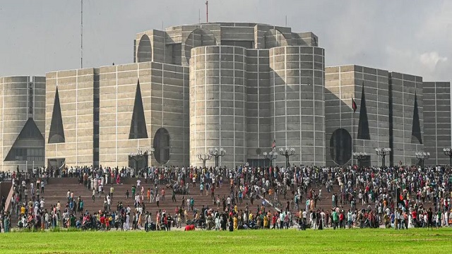 ফিরে দেখা ২০২৪ : শাসনের পরিবর্তন, স্বস্তি কতটুকু?