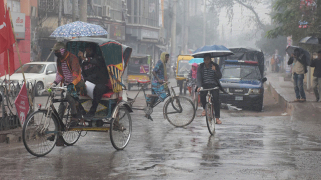 শীতের মধ্যে বৃষ্টির আভাস