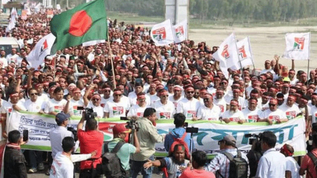 তিস্তা বাঁচাতে উত্তরের পাঁচ জেলায় কর্মসূচি, পদযাত্রায় জনস্রোত