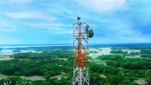 বন্যার্ত অঞ্চলের ৯৮ শতাংশ মোবাইল টাওয়ার সচল