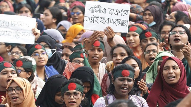 প্রধানমন্ত্রী শেখ হাসিনা