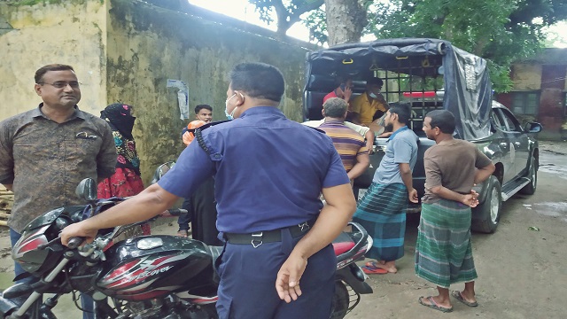 বাগেরহাটের ফকিরহাটে ভ্রাম্যমাণ আদালত কর্তৃক জেল জরিমানা