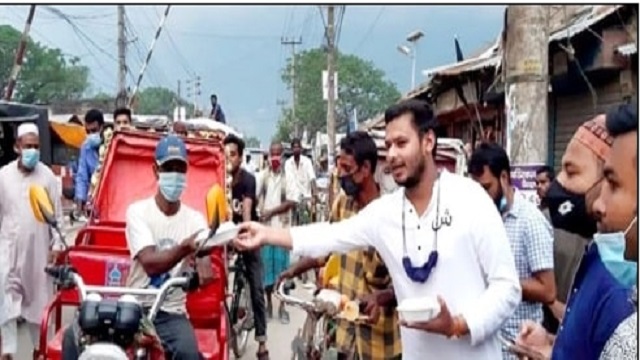 গাইবান্ধায় রমজান মাসে জেলা ছাত্রলীগ নেতা আসিফ-মামুনের ইফতার বিতরণ অব্যাহত