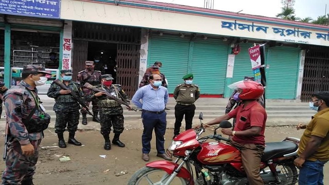 গাইবান্ধায় কঠোর লকডাউনের চতুর্থ দিনে ১০৩ টি মামলায় ৮৯ হাজার ৫০ টাকা জরিমানা