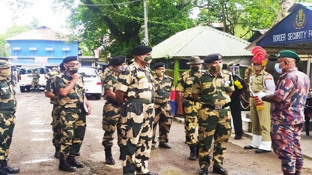 হিলি সীমান্ত পরিদর্শন করলেন বিএসএফের নবাগত আইজি