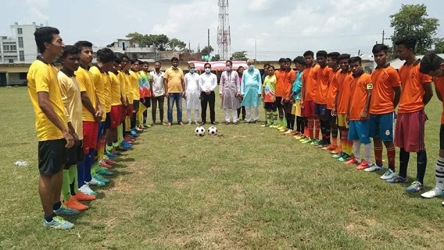 দোয়ারাবাজারে বঙ্গবন্ধু ও বঙ্গমাতা ফুটবল টুর্নামেন্টের উদ্বোধন