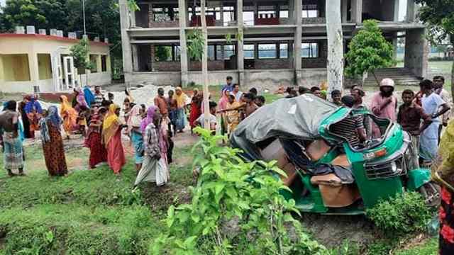 সিরাজগঞ্জে সড়ক দুর্ঘটনায় শিক্ষক নিহত