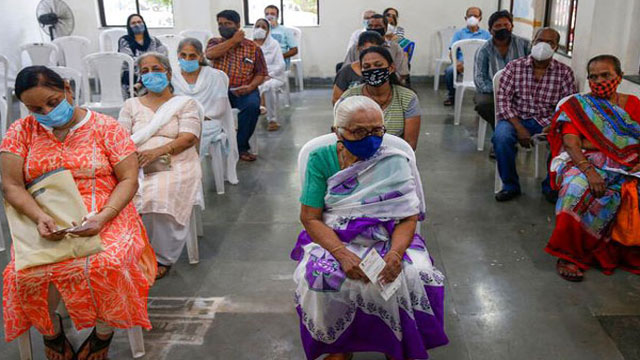 পশ্চিমবঙ্গের জন্য দুঃসংবাদ, আগস্টেই হানা দিতে পারে করোনার তৃতীয় ঢেউ