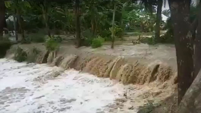 ইয়াসের প্রভাবে ১৭ গ্রাম প্লাবিত, পানিবন্দি ২১ হাজার মানুষ