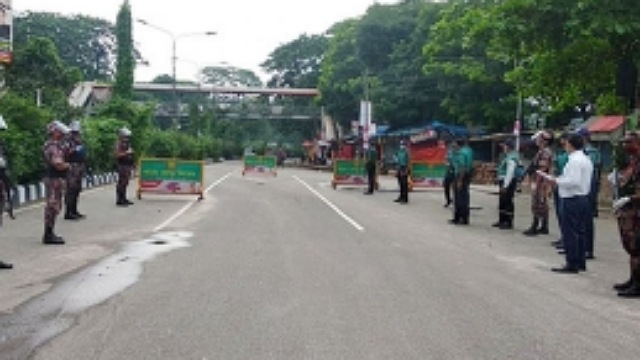 দেশজুড়ে ফের ১৪ দিনের বিধিনিষেধ শুরু