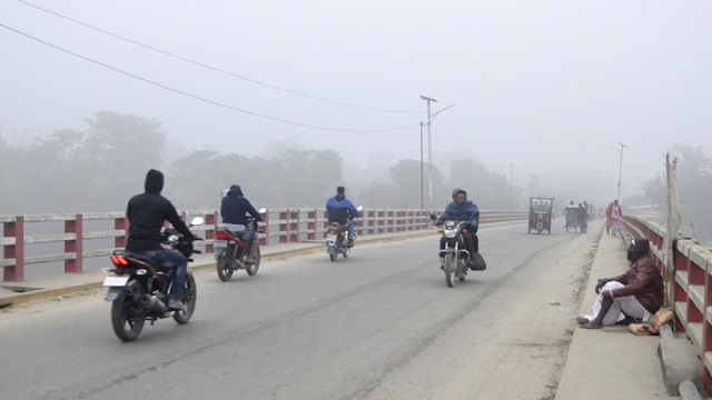 দিনাজপুরে বৃষ্টিপাত, বেড়েছে তাপমাত্রা