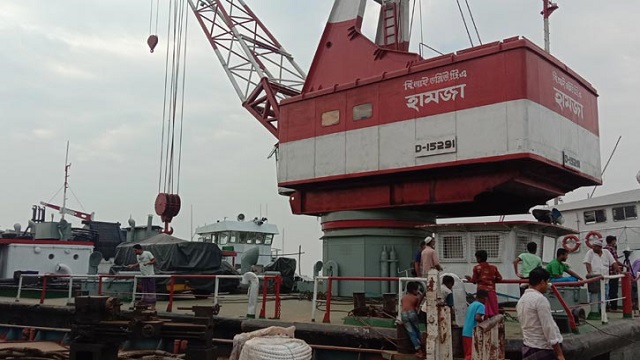 ফেরি দুর্ঘটনায় তৃতীয় দিনের উদ্ধার অভিযান চলছে 