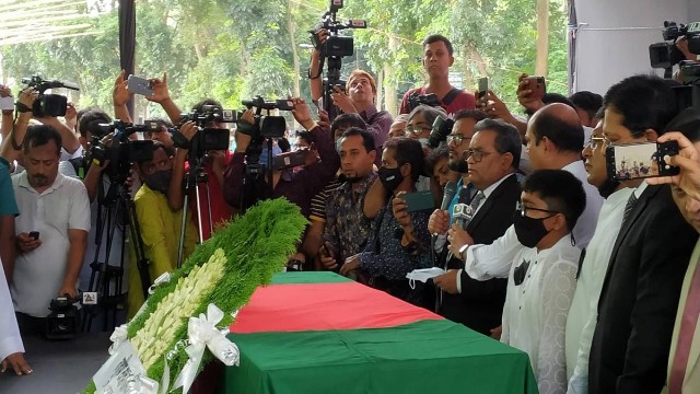 মানুষের ভালোবাসায় সিক্ত হয়েছেন ফজলে রাব্বী : প্রধান বিচারপতি