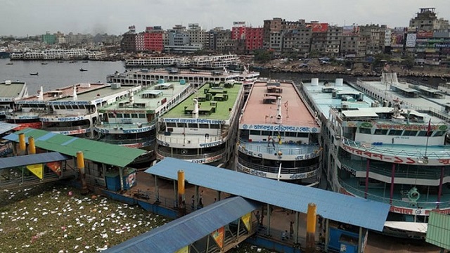 নৌযান শ্রমিকদের কর্মবিরতির হুঁশিয়ারি 